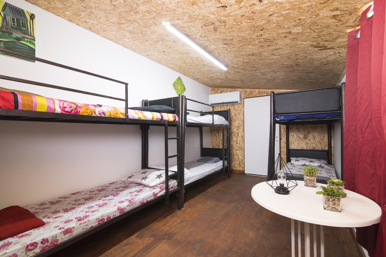 Sapir Hostel (Adults Only) Tel Aviv Esterno foto