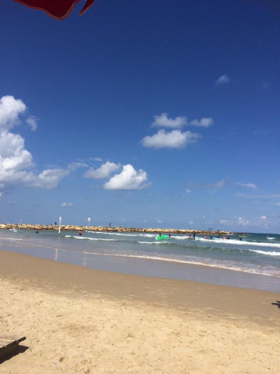 Sapir Hostel (Adults Only) Tel Aviv Esterno foto